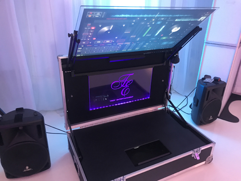 Emulator Touchscreen DJ Console