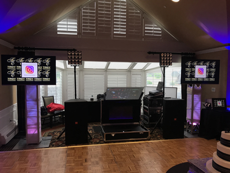 Instagram Feed & Slide Show